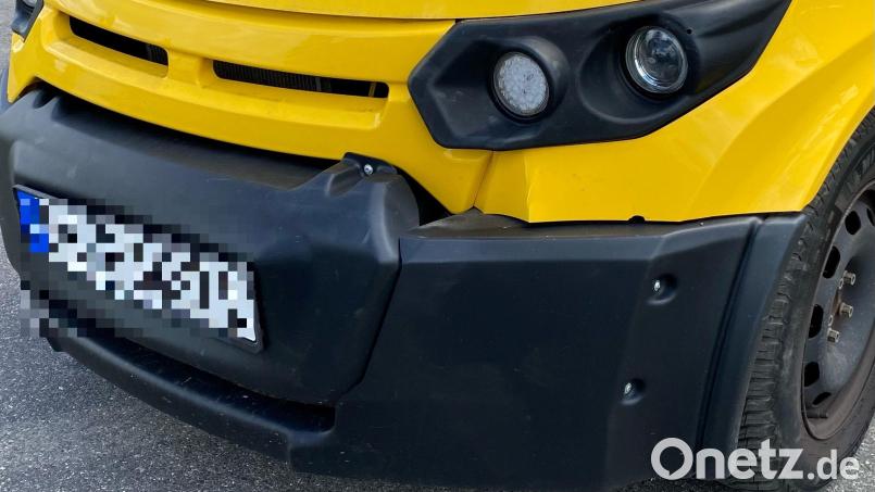 In Auerbach ist es zu einem verhängnisvollen Zusammenstoß zwischen diesem Elektro-Streetscooter und einer Seniorin gekommen. Wer hat den Unfall beobachtet und kann Hinweise machen? Bild: Johannes Lindenberger/exb