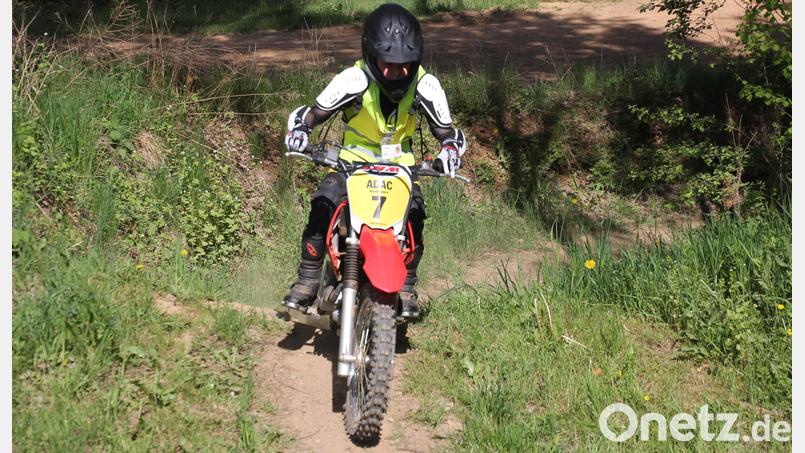 Beim Motocross macht schon das Training Spaß, erfuhren die Teilnehmer eines Grundlehrgangs. Bild: kro