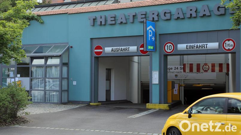 Die Theatergarage in der Mühlgasse in Amberg wird einige Tage für Autofahrer gesperrt. Bild: Wolfgang Steinbacher