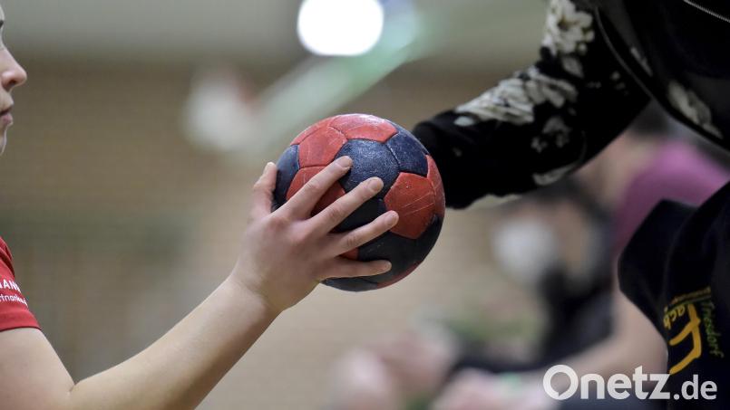 Die Handballerinnen der HG Amberg treten bei der SG Rohr/Pavelsbach an. Symbolbild: Hubert Ziegler