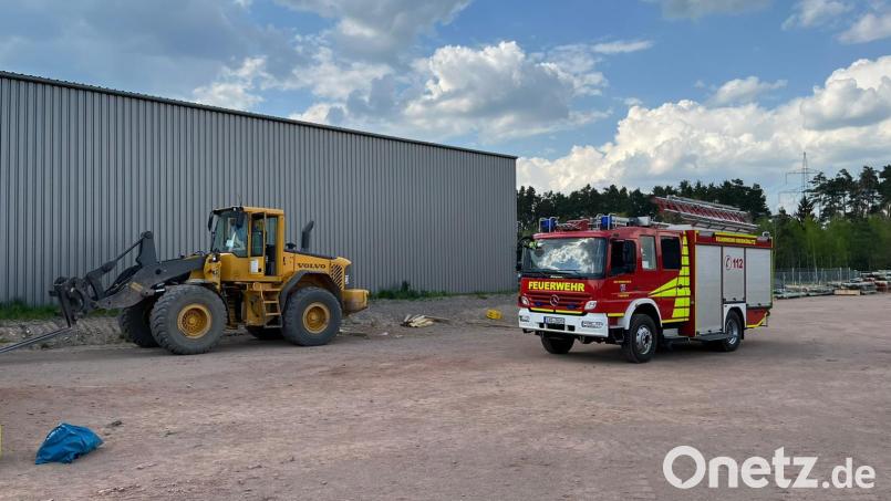 Die Feuerwehren Wernberg und Oberköblitz waren auf das Betriebsgelände ausgerückt. Archivbild: Feuerwehrkreisverband Schwandorf/exb