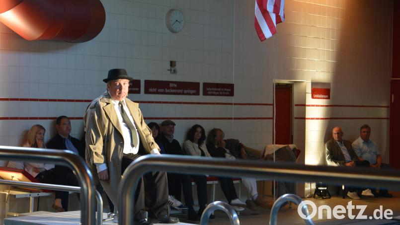 Marek Velebný, einer der tschechischen Schauspieler, die die Opfer der Aktion &quot;Kámen&quot; darstellen. Bild: Lorenz, Kira [knz]