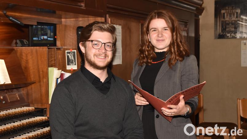 Jonas Dippon und Mirijam Denz gestalteten ein Konzert in der Josefskirche. Bild: hcz