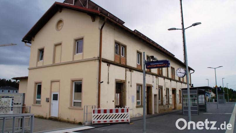 Der Bahnhof Blechhammer besteht seit 1861. Nun hat die Gemeinde Bodenwöhr das Gebäude gekauft und hat einiges damit vor. Bild: sir