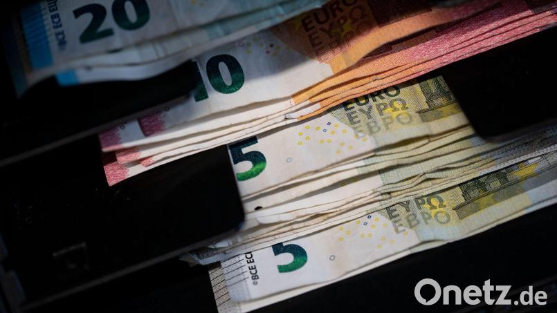 Die Verbraucherpreise steigen und steigen und steigen. Symbolbild: Marijan Murat/dpa