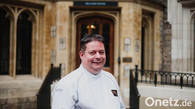 Royal Chef Stefan Pappert im Innenhof der privaten Gemächer von Schloss Windsor. Bild: Lucas Allmann/Stefan Pappert/dpa