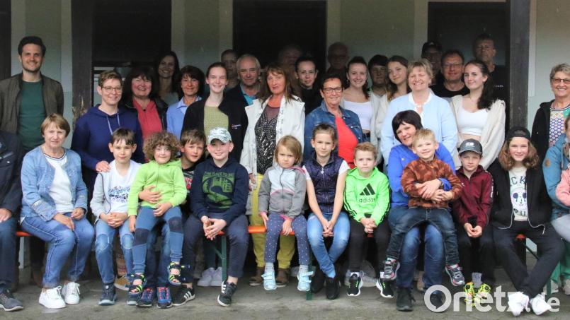 Die Sportbegeisterten des FC Wernberg erhielten für ihre Leistungen das Sportabzeichen in Gold, Silber oder Bronze. Bild: mis