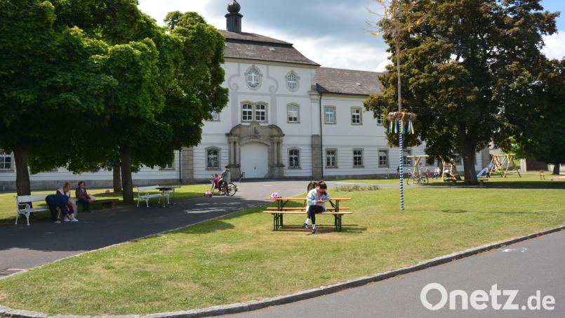 In der Notunterkunft in Fockenfeld leben derzeit 140 Menschen aus der Ukraine. Platz wäre für rund 200 Flüchtlinge. Bild: jr