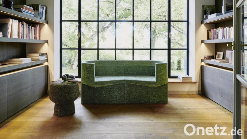 Er sieht aus wie ein überdimensionaler Flaschenkorken: der Corker von ClassiCon. Aber er ist Tisch oder Hocker. Bild: Christian Kain/ClassiCon/dpa