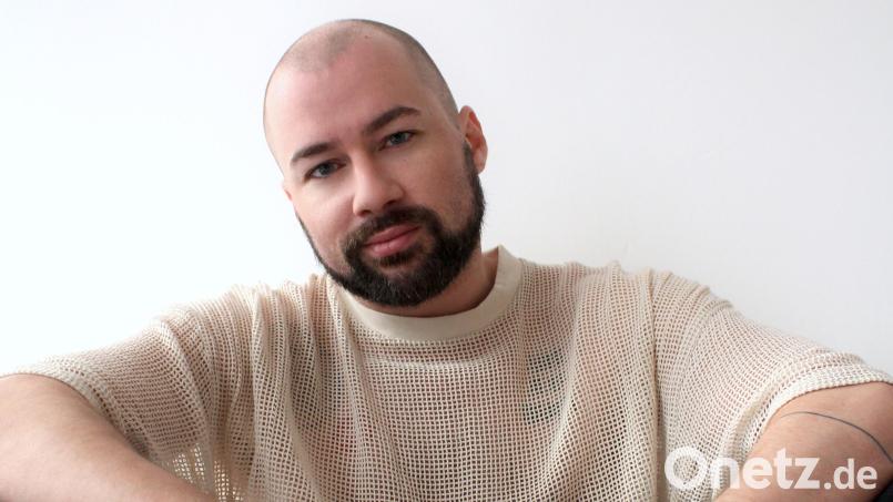 Benjamin Hartmann hat sein Mode-Label Human Blood verlassen und will jetzt als DJ I Am Indabah durchstarten. Bild: Bert Alan