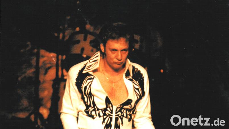 So kennen viele Marktredwitzer Elvis-Imitator Horst Wächter. Archivbild: Wächter/exb