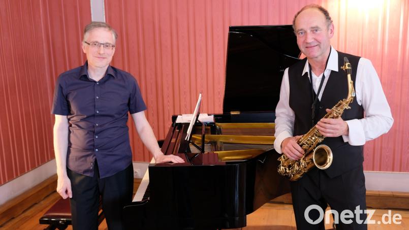 Klassik küsst Klavier und Saxophon hieß das Konzert in Speinshart mit dem Klaviervirtuosen Michael Starke und Saxophonist Johannes Neuner Bild: do