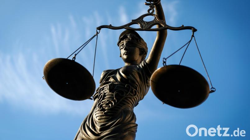 Ein junges Paar war in U-Haft. Ihre Tochter hat mit nur wenigen Wochen heftige Verletzungen erlitten und musste reanimiert werden. Bild: David-Wolfgang Ebener/dpa