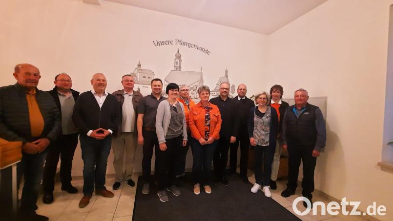 Regionalvorsitzender der Mesner ist Josef Pflug aus Teunz. Mit im Bild der neue Vorstand. Bild: Gabi Mayer/exb