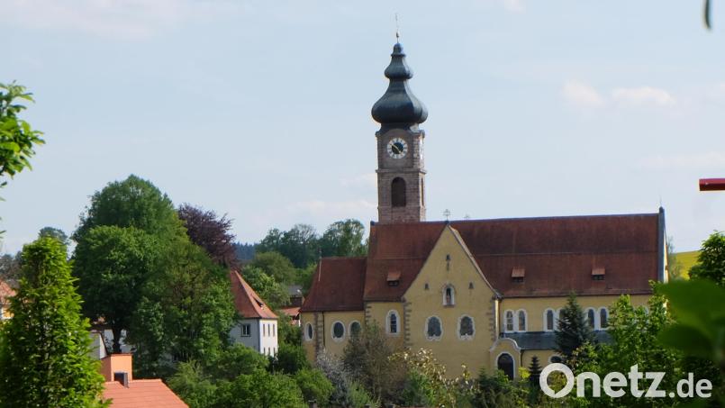 Die Pfarrkirche St. Johannes der Täufer in Floß feiert das 110. Patrozinium. Bild: le