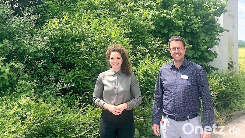 Geschäftsführerin Jana Humrich begrüßte den neuen Pflegedienstleiter Alexander Ebert. Bild: Felix Haas/exb