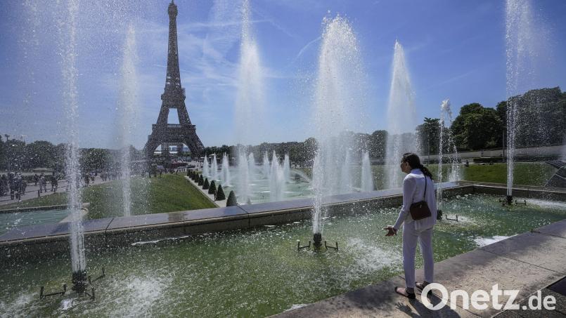 Frankreich meldet steigende Corona-Fallzahlen, über ein Wiedereinführen von Schutzmaßnahmen wird aber bislang nicht diskutiert. Bild: Michel Euler