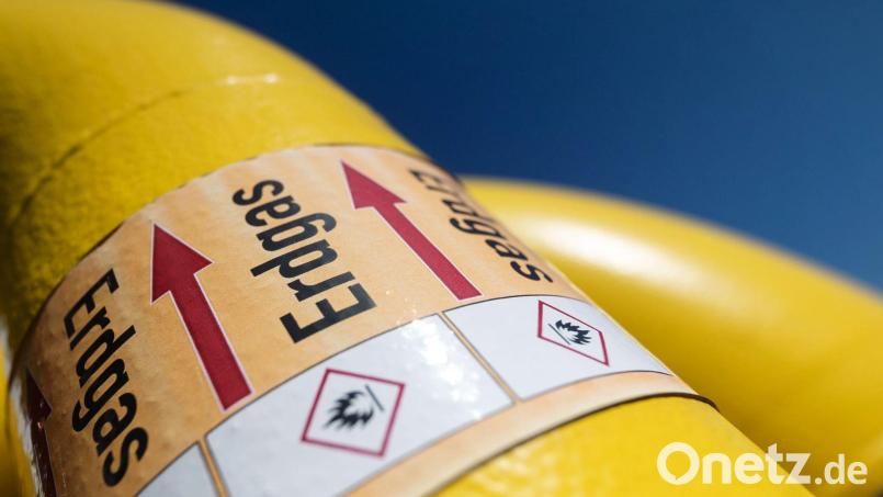 Angesichts der deutlich verringerten Gaslieferungen aus Russland hat die Bundesregierung die Alarmstufe des Notfallplans Gas ausrufen. Symbolbild: Marijan Murat/dpa