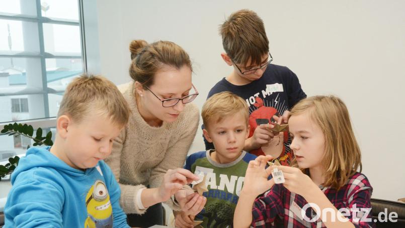Während drei der sechs Wochen der Sommerferien bietet der Markt Schwarzenfeld eine Betreuung für Grundschüler an. Symbolbild: Schönberger