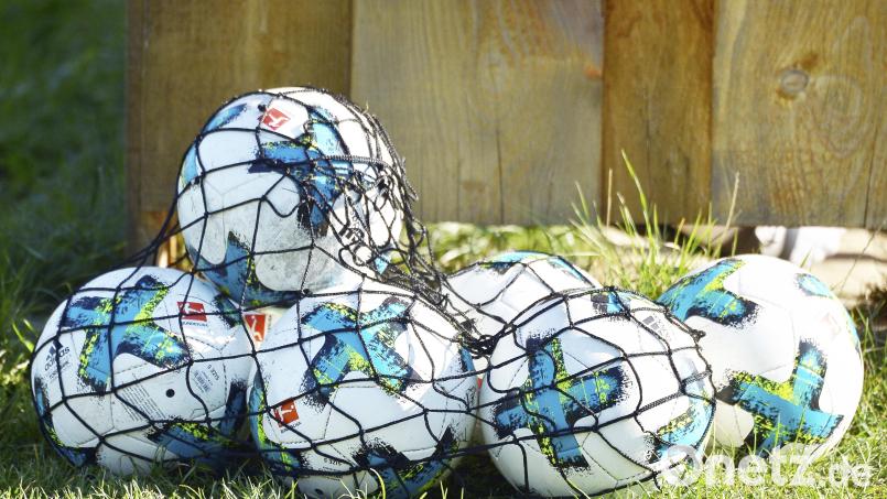 Der FC Amberg bestreitet sein erstes Vorbereitungsspiel beim Bezirksligisten in Vohenstrauß. Archivbild: Hubert Ziegler