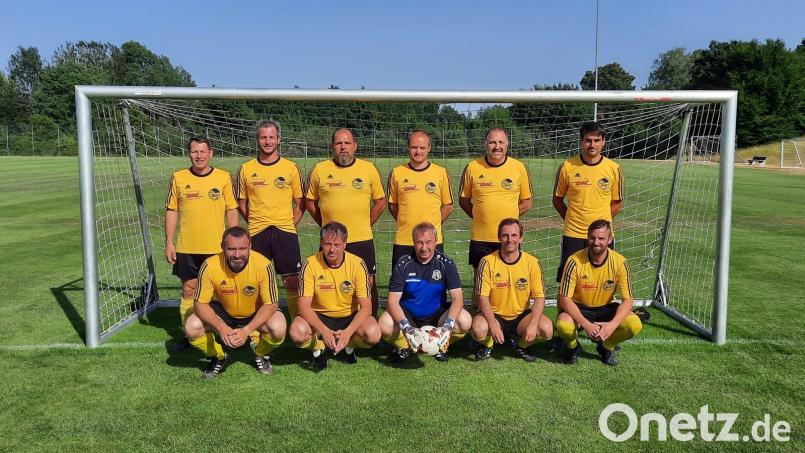 Souverän gewann die AH-Spielgemeinschaft Schmidgaden-Trisching das Kleinfeld-Blitzturnier in Schwarzenfeld. Bild: Christian Schmidl/exb