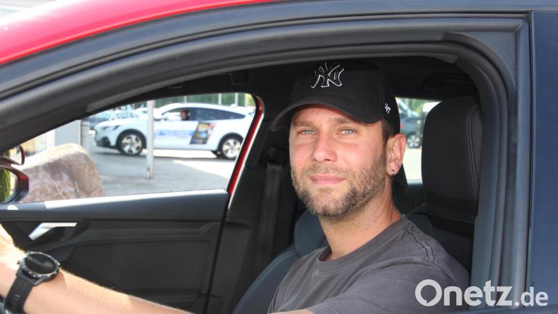 Fahrlehrer Andreas Heinritz rät, vorausschauend zu fahren und unnütze Fahrten sein zu lassen. Bild: kro