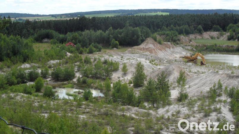 Der Tagebau &quot;Schlemm&quot; geht wieder in Betrieb. Die Freihölser Sand GmbH in Fensterbach wird auf etwa zehn Hektar Reste abbauen. Archivbild: jml