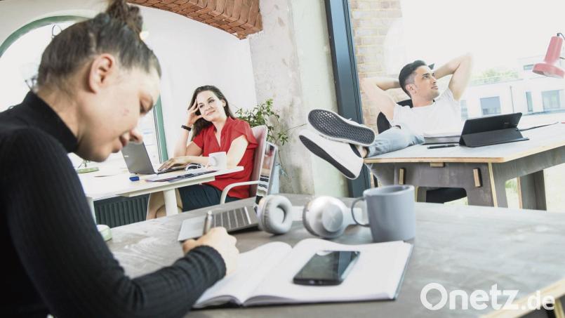 Wer weiß, wie sich der eigene innere Antrieb besonders pushen lässt, ist im Job oft zufriedener. Symbolbild:  Christin Klose/dpa