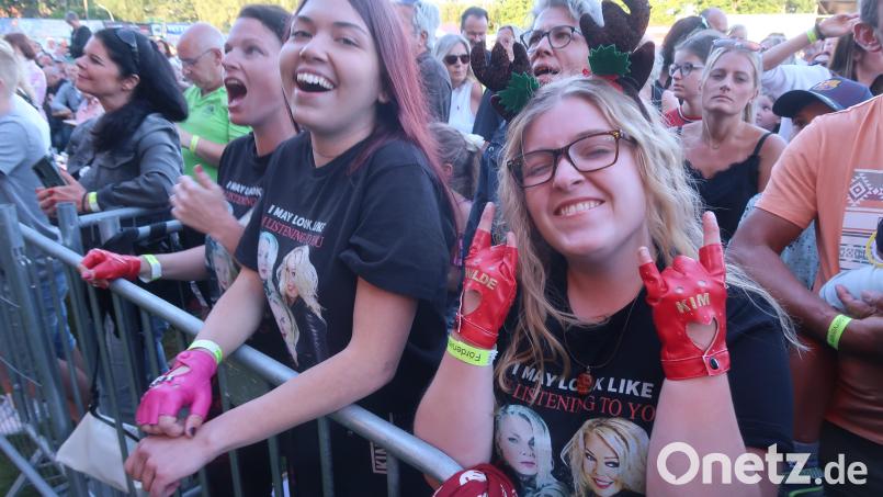 Kim Wilde begeistert ihre Fans auf dem Oberpfalzfestival in Tännesberg. Bild: Kunz