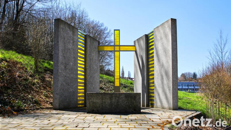 Die Radwegkapelle &quot;Insel der Ruhe&quot; wurde künstlerisch von Erwin Otte erschaffen. Bild: JOCHEN NEUMANN 
ERBENDORF
