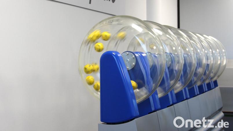 Eine Person aus Unterfranken gewann bei der Sieger-Chance eine Million Euro. Bild: Lotto Bayern