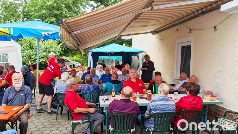 Bis tief in die Nacht feierte der SPD-Ortsverein seinen Zoiglabend, heuer beim Gasthof &quot;Zur Hetsche&quot;. Bild: njn