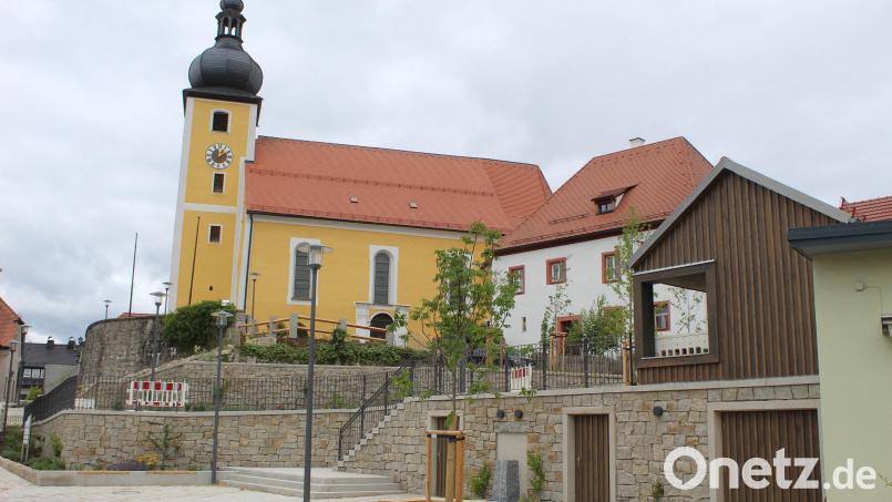 Der neugestaltete Marktplatz wird am kommenden Sonntag, 17. Juli, im Rahmen des Bürgerfestes offiziell eingeweiht. Bild: soj