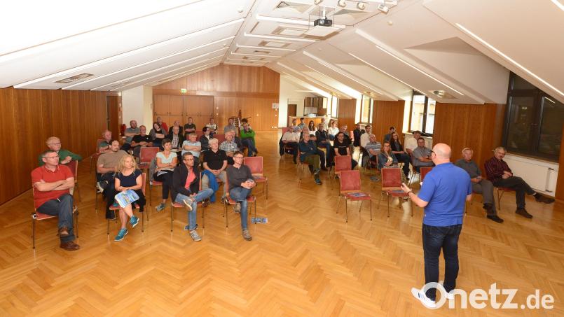 Matthias Rösch, ETZ-Weiden, lobt die von der Bundesregierung beschlossene Entscheidung, dem Ausbau der Windkraft öffentliches Interesse einzuräumen. Bild: bey