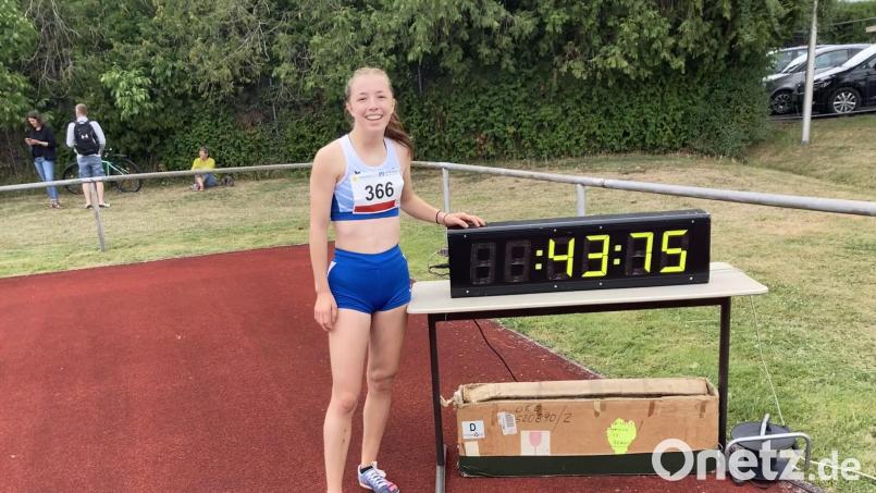 Lea Rittner lief über die 300 Meter persönliche Bestleistung. Bild: Schißlbauer/exb