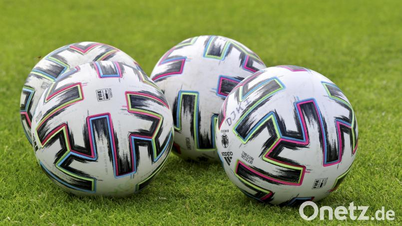 Rund 300 Nachwuchsfußballer sind am Wochenende beim FSV Gärbershof am Ball. Symbolbild: Hubert Ziegler