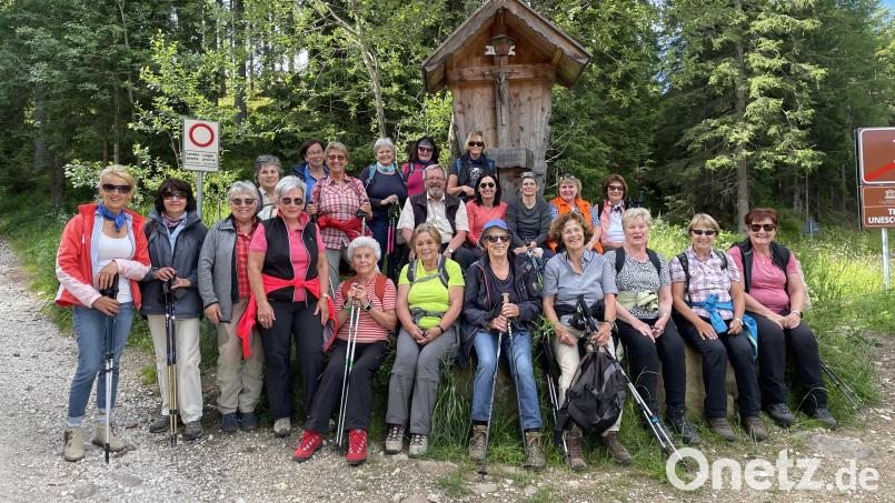 Die Teilnehmer der Bibelwanderung. Bild: Stephanie Rosenberg/exb