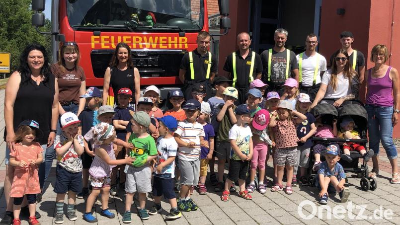 Den Kindern machte der Tag bei der Feuerwehr mächtig Spaß. Bild: Monika Steffens/exb