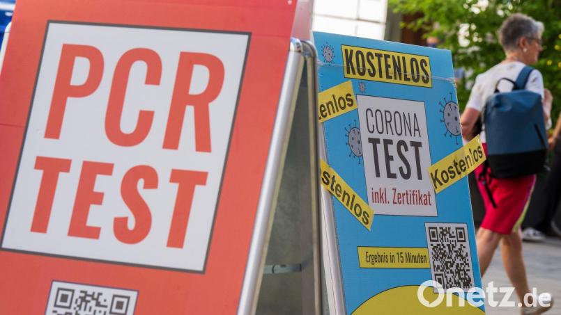 PCR-Tests könnten den Daten-Blindflug in Sachen Corona beenden, sagt ein Weidener Arzt. Symbolbild: Peter Kneffel/dpa