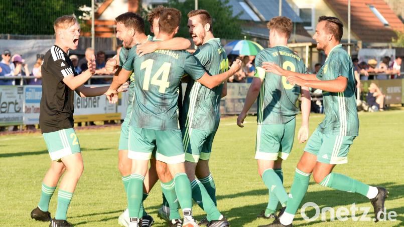 Der SV Mitterteich würde am liebsten auch im dritten Saisonspiel in Seligenporten einen Sieg bejubeln. Bild: gb
