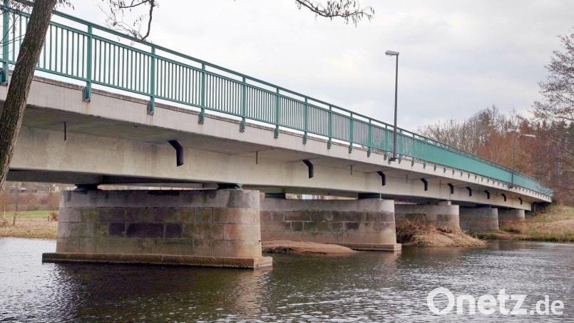 Die Haidenaabbrücke wurde 1956 erbaut. Archivbild: war