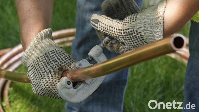 Auf einem Schrottplatz in Tirschenreuth wurden am Samstag mehrere Kupfer- und Aluminiumstangen gestohlen. Archivbild: Brittany Peterson / dpa