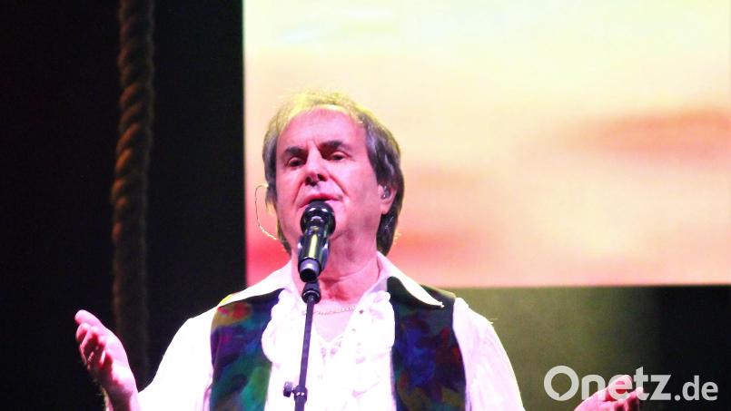Beim Konzert 2019 in Bayreuth durfte Chris de Burgh von Pressefotografen noch in Szene gesetzt werden, am Montag auf der Luisenburg hat dies die Künstleragentur verhindert. Archivbild: stg