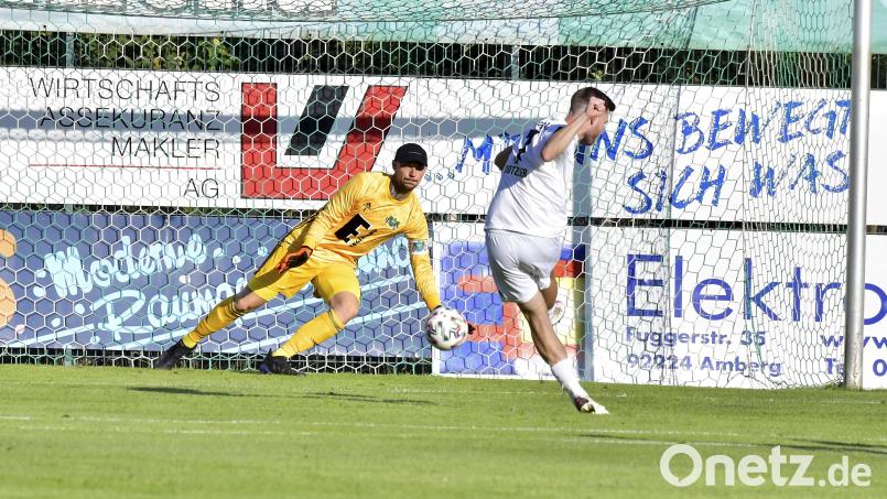 Im Pokal gibt&#039;s gleich Elfmeterschießen, wenn es nach 90 Minuten unentschieden steht. Archivbild: Hubert Ziegler