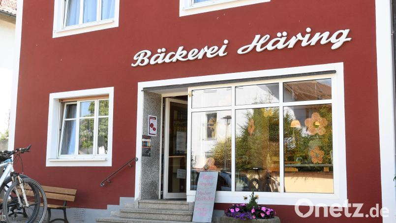 Ein schwerer Schlag für die Gemeinde Pirk: Die Bäckerei Häring schließt zum 6. August. Bild: Gabi Schönberger