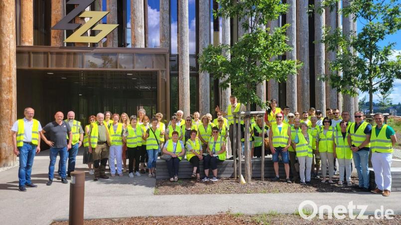 Sehr beeindruckt waren die Kemnather vom Werksgelände der Ziegler Group in Plößberg, Bild: jzk