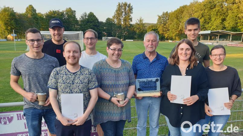 Die Geehrten der Tischtennisabteilung des TSV Detag Wernberg. Bild: Buchner/exb