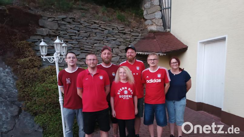 Die neue Führungsriege (hinten, von links): 2.Kassier Daniel Marzi (neu), VorsitzenderJens Zeiler (neu), Stellverteter Kai Klarner (neu) sowie (vorne, von links) Schriftführer Markus Hartmann (neu) sowie die Beisitzer Simone Hartmann (neu), Peter Lingl, und Christine Kirner. Bild: adj