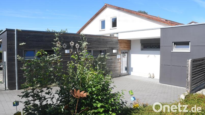 Der Kindergarten St. Martin in Neustadt soll saniert werden. Die Stadt unterstützt die Planungen, in diesem Zug auch eine dringend notwendige weitere Krippengruppe einzurichten. Bild: Gabi Schönberger