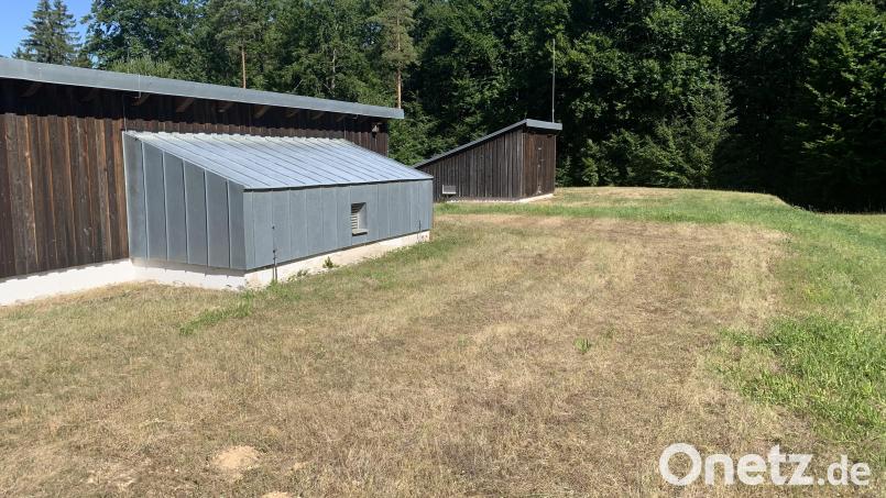 Das Gelände hier am Brunnen Beselberg bietet nach einer ersten Betrachtung gute Voraussetzung für Photovoltaik. Die Mitglieder des Zweckverbands befürworten diese Idee. Bild: mfh